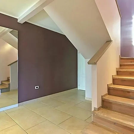 Inga Hébergement de vacances Buje