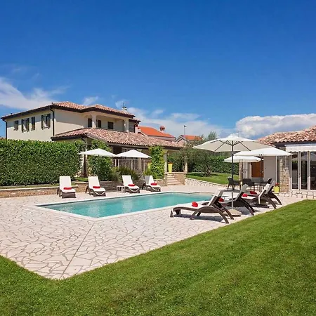 Inga Ferienhaus Buje